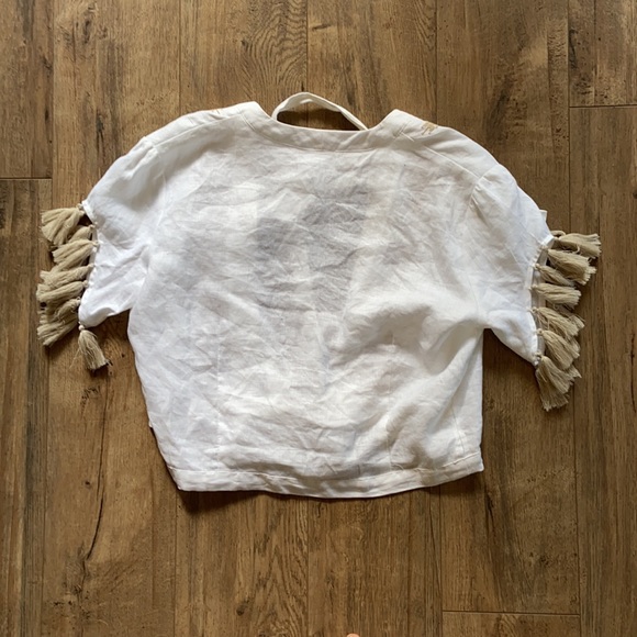 Brand new w/ tags white women’s tie blouse. Size M - Picture 6 of 6